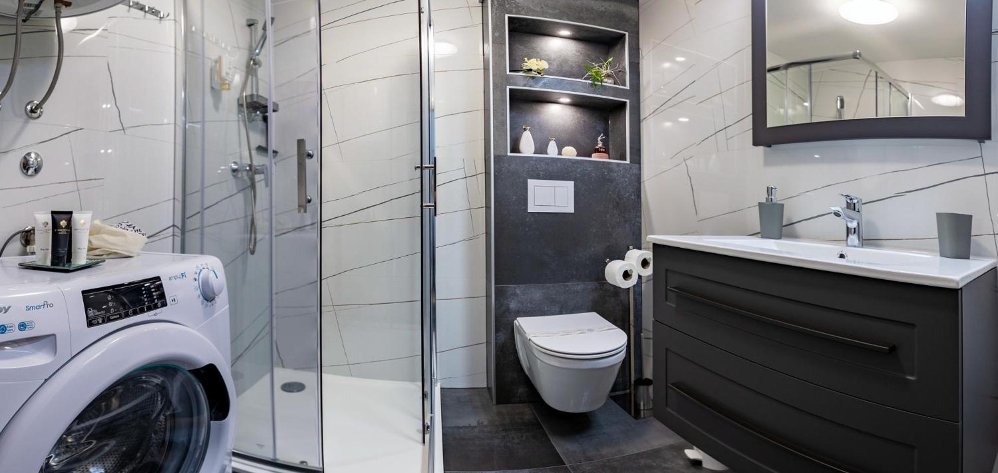 App***Max Apartment Pula Bagian luar foto